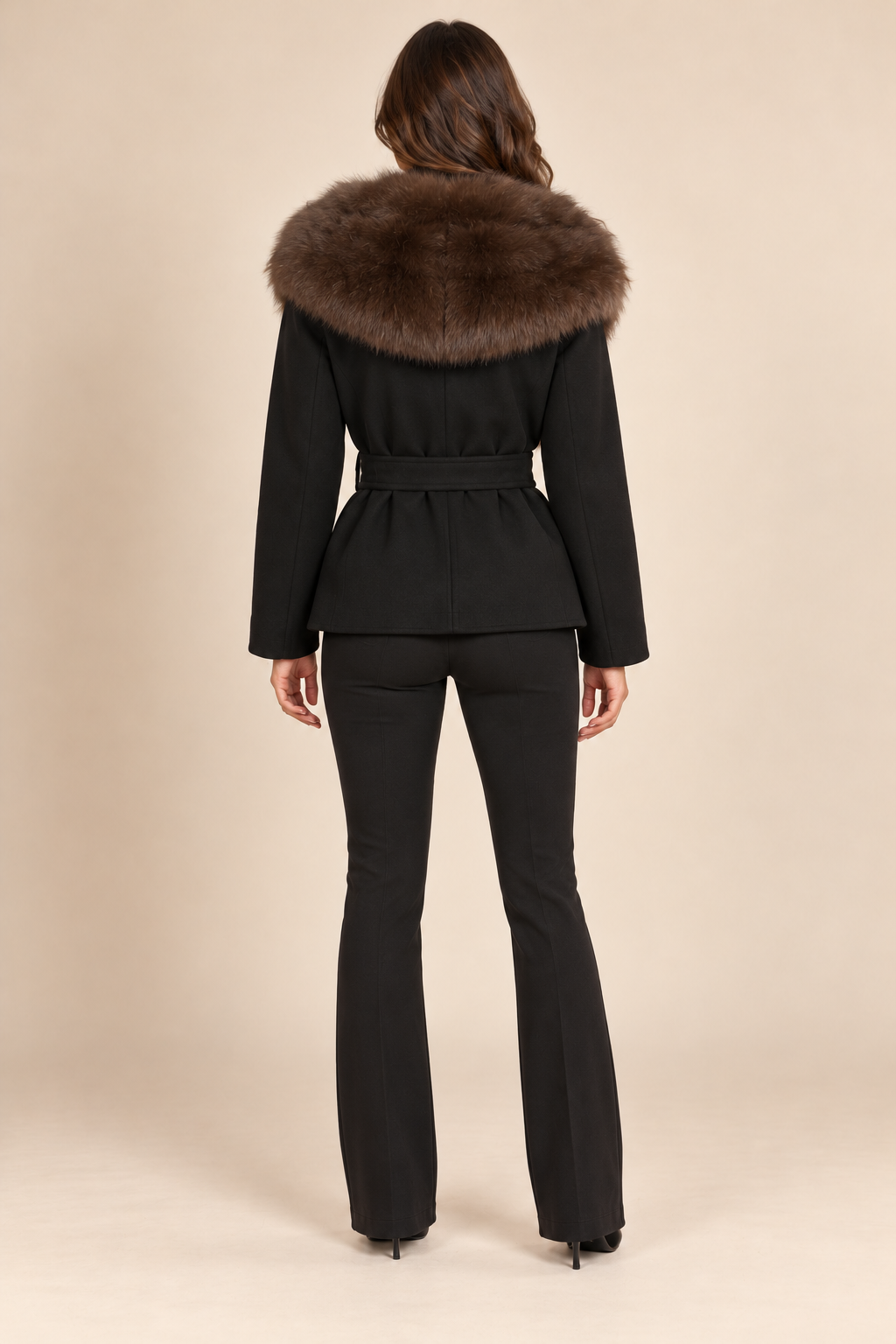 Évora Fur-Collar Belted Jacket